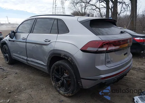 2025 Volkswagen Atlas Cross Sport 2.0T Sel R-Line Black z USA, uszkodzony, nr VIN 1V2AE2CA1SC212699